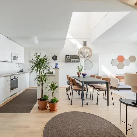 アパート Penthouse Valsa With Private Sauna ロヴァニエミ