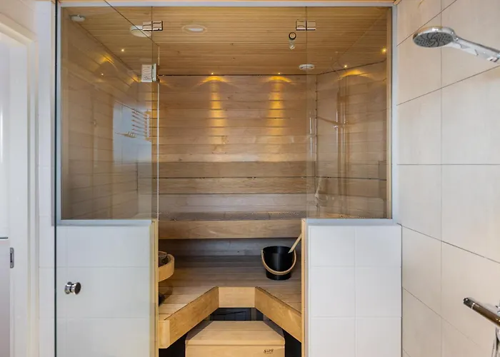 Penthouse Valsa With Private Sauna Apartament *